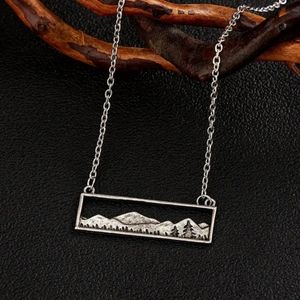 🍉5 for $25* Scenic Mountain Necklace